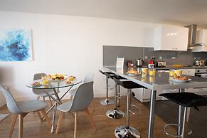 Rest & Recharge Regents Court 3bed 2bath