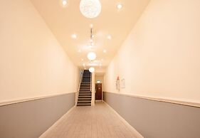 Rest & Recharge Regents CT 3bed Sleeps 7