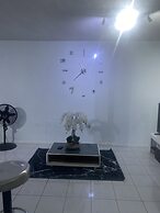 Beautiful 3-bed House in Saint Catherine Portmore