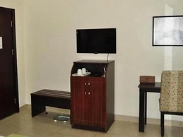 De Brass Suites Hotel