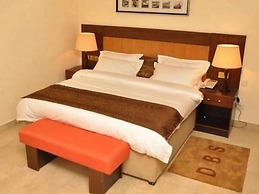 De Brass Suites Hotel