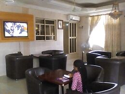 Jerry Cedarwood Guest House