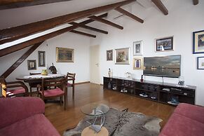 Apartment Split Belvedere