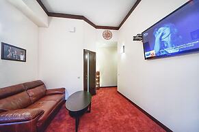 4 Rooms Hotel