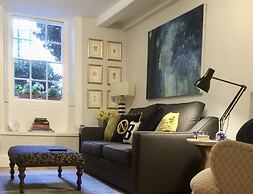 Beautiful 1BR in Historic St Aubin House