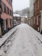 Beautiful 1BR in Historic St Aubin House