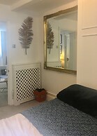 Fabulous Apt Historic House St Aubin