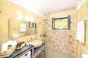 Villa Vardis Heated Pool