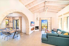 Villa Vardis Heated Pool