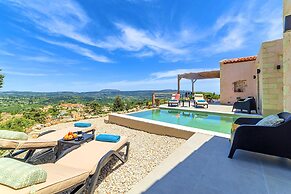 Villa Vardis Heated Pool