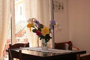 Studio Apartment on the Beach