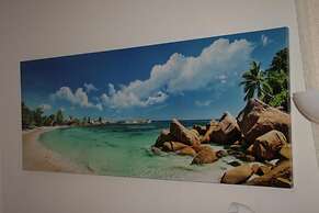 Studio Apartment on the Beach