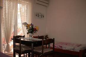 Studio Apartment on the Beach