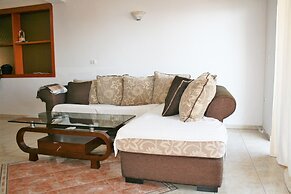 Spacious Sea View Apartment