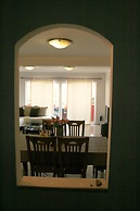 Spacious Sea View Apartment