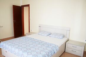 Spacious Sea View Apartment