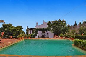 1079 Villa la Alberca