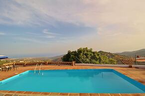 1039 Villa Cuatro Caminos