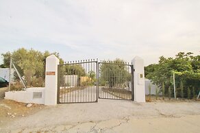 1039 Villa Cuatro Caminos