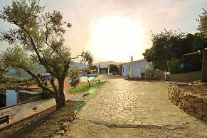 1039 Villa Cuatro Caminos