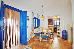 1039 Villa Cuatro Caminos