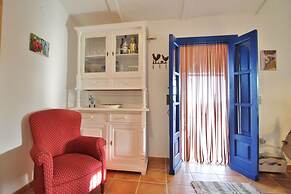 1039 Villa Cuatro Caminos