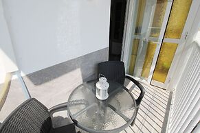 1020 Apartment Edf. Paco