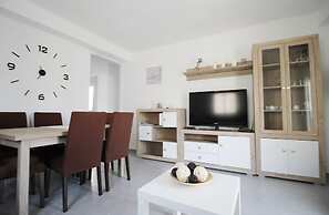 1020 Apartment Edf. Paco