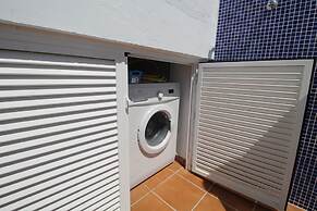 1061 Studio de la Torre