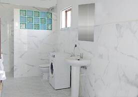 1120 Villa Meneguina-zafiro