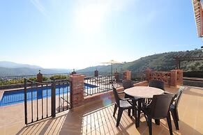 1148 Villa Miracosta