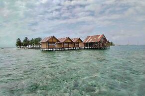 Paradise Over the Water Cabins in San Blas