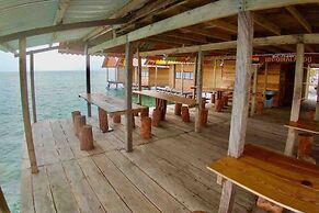 Paradise Over the Water Cabins in San Blas