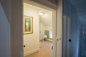 Charming 2-bed Apartment in Donegal Town Centre