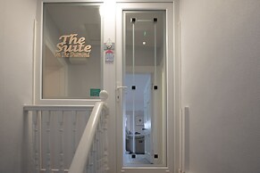 Charming 2-bed Apartment in Donegal Town Centre