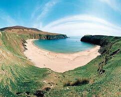 Charming 2-bed Apartment in Donegal Town Centre