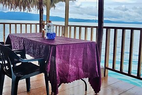 San Blas Private Over-the-Water Cabin