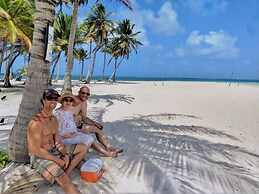 San Blas Private Over-the-Water Cabin