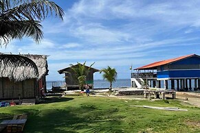 San Blas Private Over-the-Water Cabin
