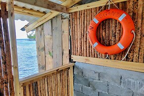 San Blas Private Over-the-Water Cabin