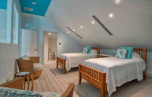 Cane Garden Bay Beach Hotel