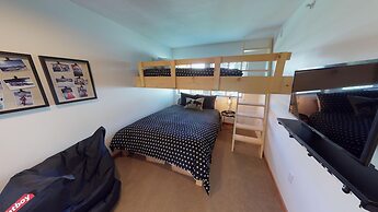 Stoney Creek Northstar-Whistler Premier