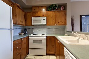 Stoney Creek Northstar-Whistler Premier