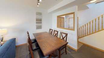 Stoney Creek Northstar-Whistler Premier