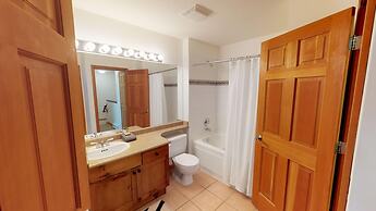 Stoney Creek Northstar-Whistler Premier