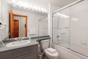 Stoney Creek Sunpath by Whistler Premier