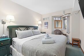 Stoney Creek Sunpath by Whistler Premier