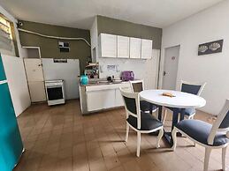 Casa do Meio Pousada