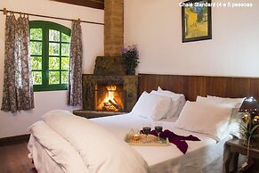 Pousada no Caminho do Marimbondo