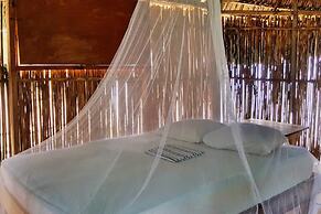 San Blas Private Oceanfront Cabin